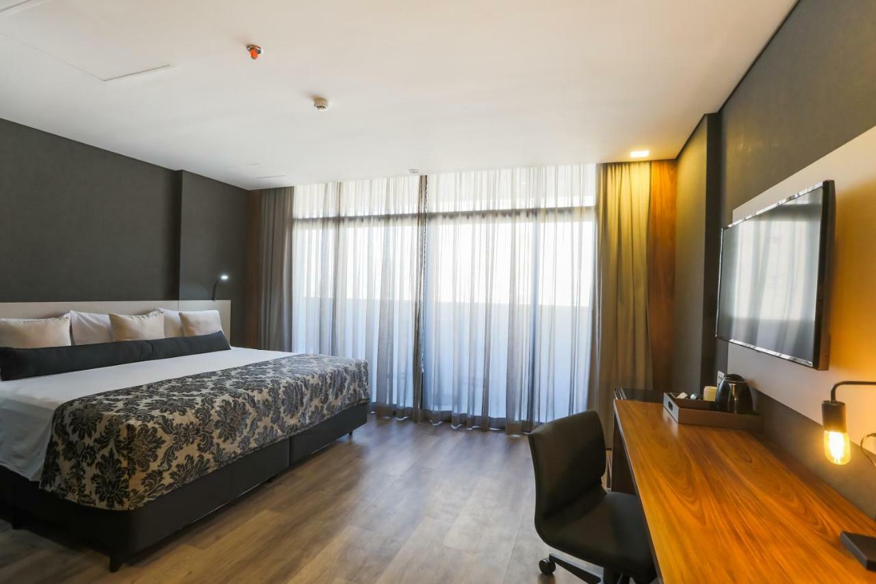 Ramada Hotel & Suites Осаску Екстериор снимка